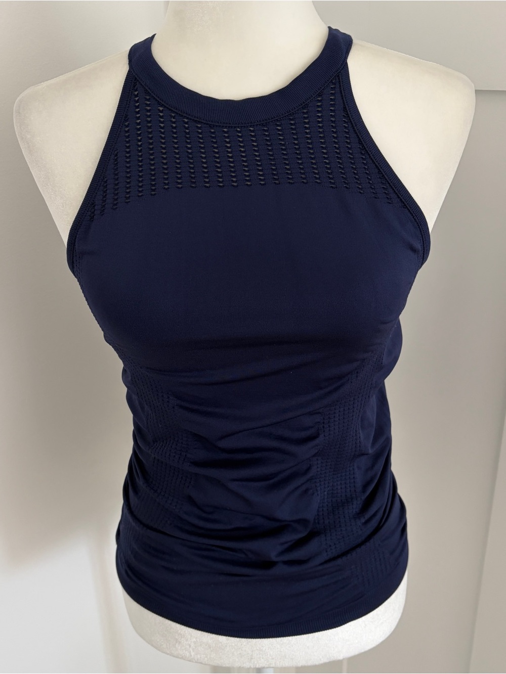Athleta Mesh Fitted Trophy Tank Seamless Top Women's XS Navy Blue*28